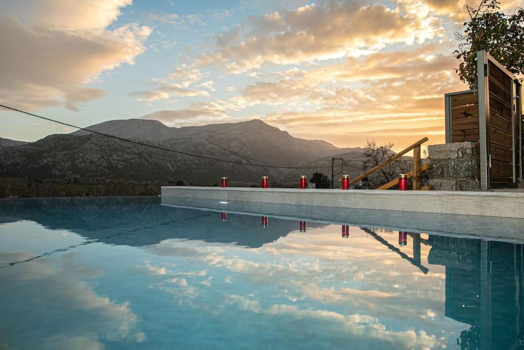 Lasithi Luxury Villa Mesa Lasithi Ngoại thất bức ảnh